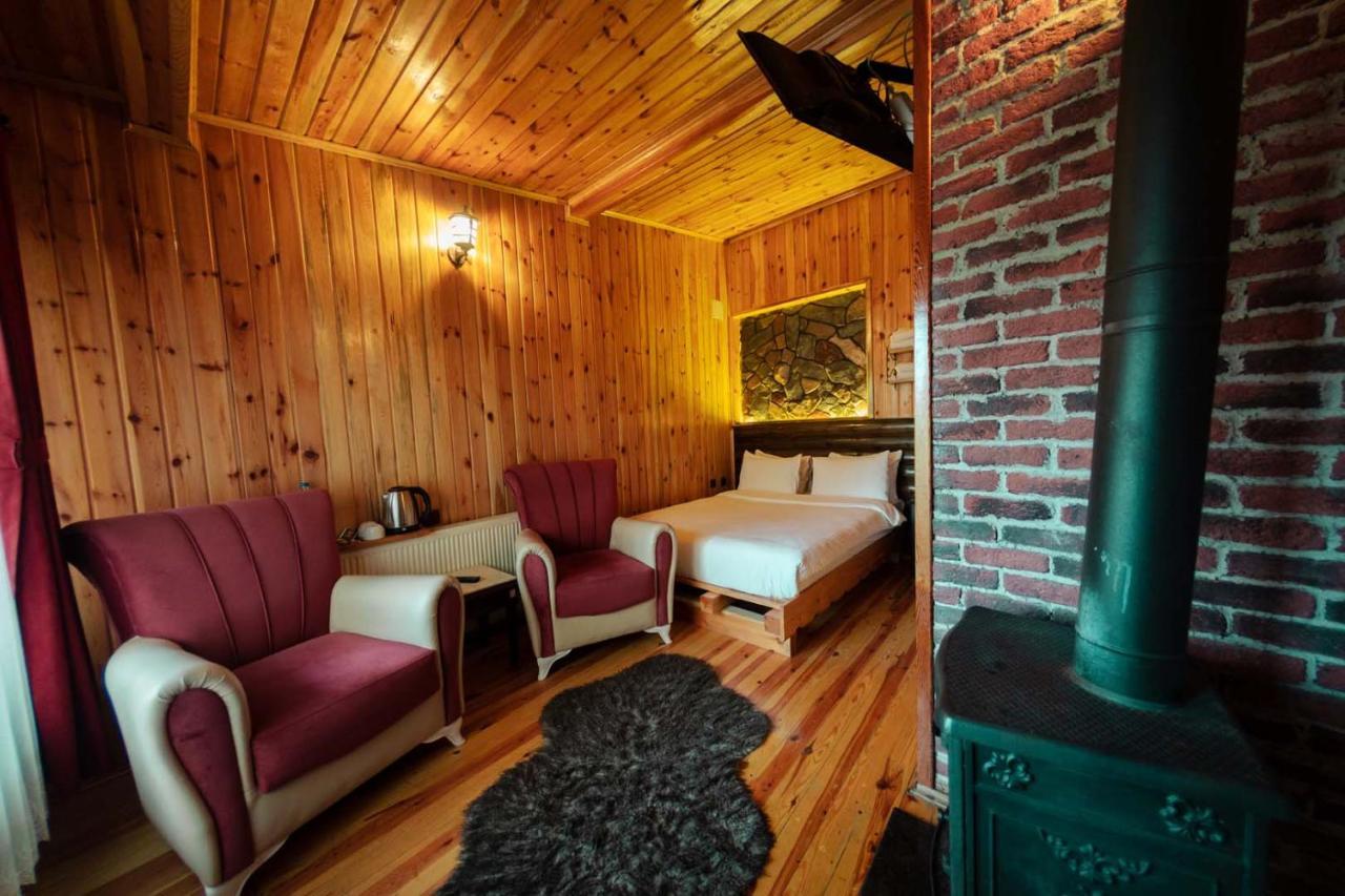 Bed and Breakfast Abant Yayla Dagevi Dereceören Zewnętrze zdjęcie